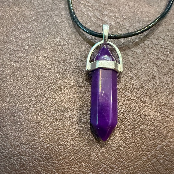 Purple Crystal Pendant Necklace - Picture 1 of 1